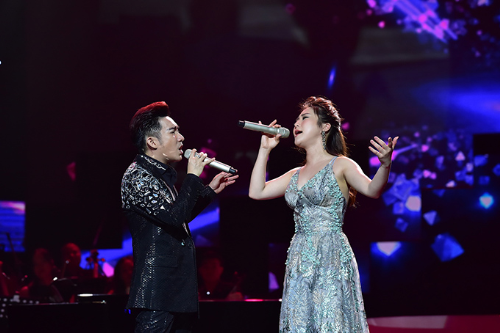 hoa-hau-bui-thi-ha-chi-dao-an-ninh-tai-live-concert-cua-quang-ha-5