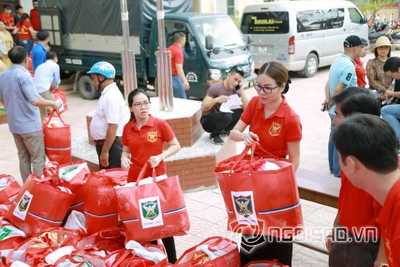 Hoa hậu Bùi Thị Hà,  Bùi Thị Hà, sao việt